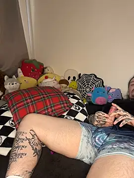 tinyweepixie online show from 06.11.26