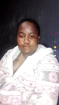 ChubbyMidgetxxx19 online show from 07.20.26