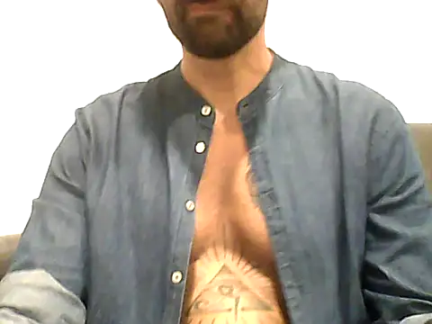 Snapshot of Alessandromagno8 chatting on 05.11.26 Alessandromagno8 online show from 05.11.26