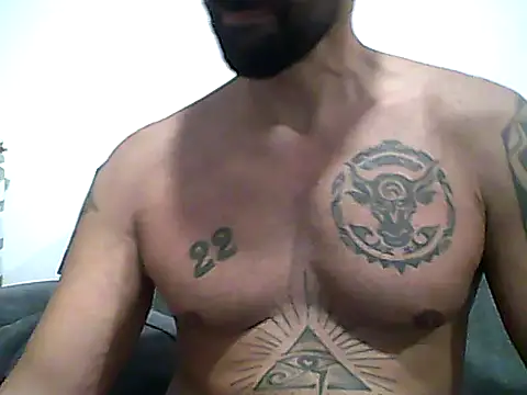 Snapshot of Alessandromagno8 chatting on 06.09.26 Alessandromagno8 online show from 06.09.26