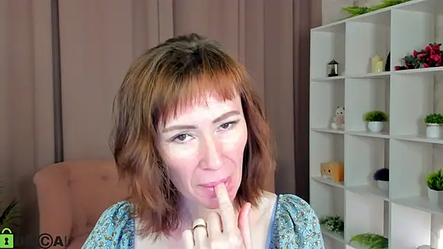 gracekellyyy online show from 06.15.26