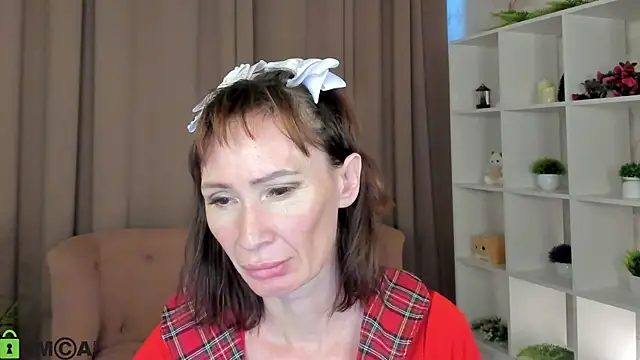 gracekellyyy online show from 06.15.26