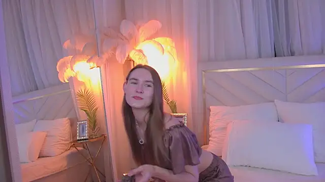 Snapshot of LillianYoung chatting on 05.30.26 LillianYoung online show from 05.30.26