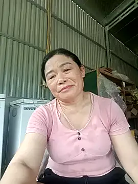 Snapshot of -Lytina- chatting on 06.05.26 -Lytina- online show from 06.05.26