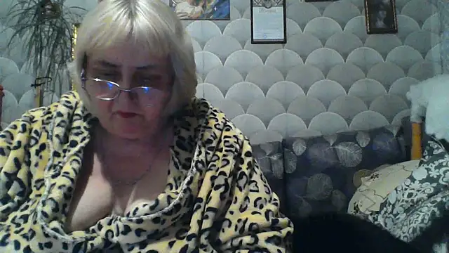 MarinaFarina53 online show from 06.15.26