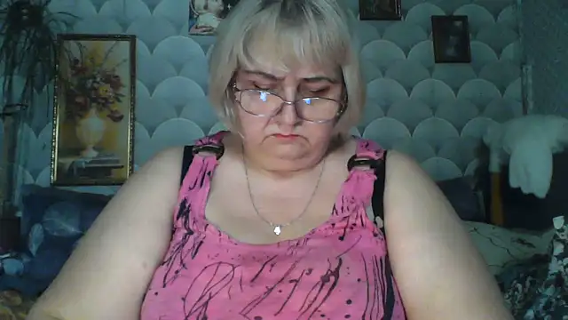 MarinaFarina53 online show from 06.17.26