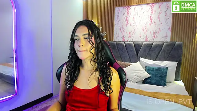 Aisha Vex online show from 06.19.26