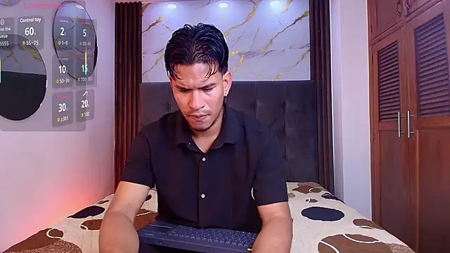 JacobWolf   online show from 07.02.26