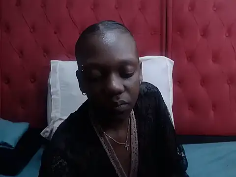INNOCENTSLUT25 online show from 05.27.26