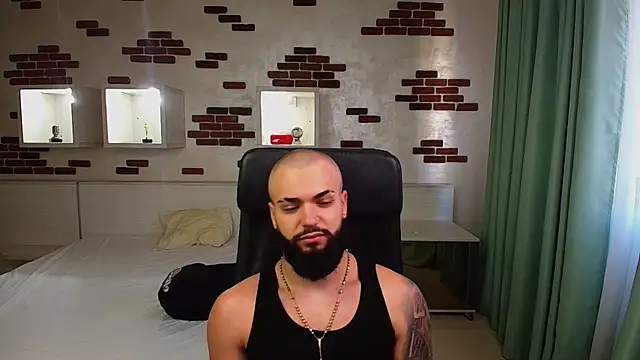 OscarWillss online show from 05.18.26