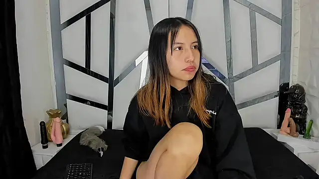 ScarletMoonRx online show from 07.18.26