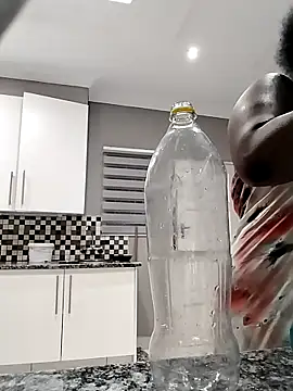 JuicyHoney 01 online show from 06.28.26