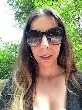 Snapshot of GirlNextDoorBianca chatting on 05.30.26 GirlNextDoorBianca online show from 05.30.26