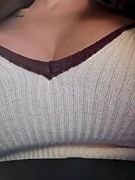 Snapshot of MILFBARBY chatting on 01.07.25 MILFBARBY online show from 01.07.25