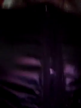 Snapshot of MILFBARBY chatting on 03.18.25 MILFBARBY online show from 03.18.25