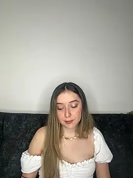 Sarisloves online show from 07.24.26