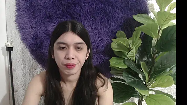 Snapshot of RoseAmarie chatting on 05.24.26 RoseAmarie online show from 05.24.26