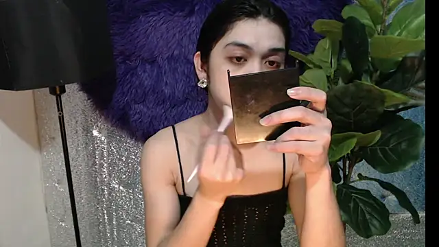 Snapshot of RoseAmarie chatting on 05.30.26 RoseAmarie online show from 05.30.26