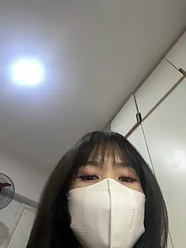 Lov3lily online show from 07.12.26