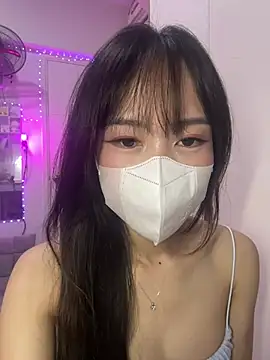 Lov3lily online show from 08.02.26