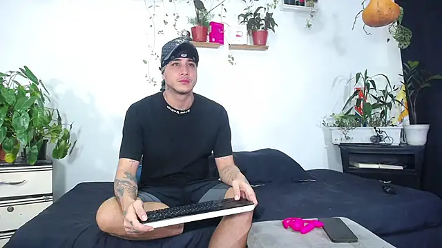 Adam Borsalino online show from 06.30.26