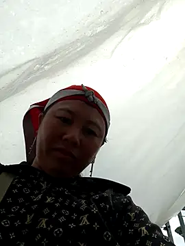 -Donna-02 online show from 05.24.26