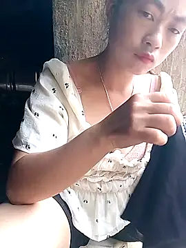 Snapshot of sakysa chatting on 06.17.26 sakysa online show from 06.17.26