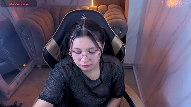 HoneyDoll tf online show from 06.26.26