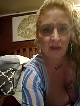 NutNmyGUTdaddy online show from 06.30.26