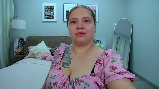Snapshot of DianaKristol chatting on 06.03.26 DianaKristol online show from 06.03.26