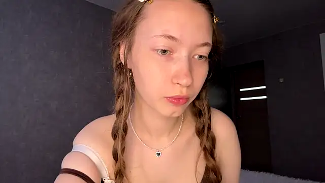 Emily Mur  online show from 06.23.26