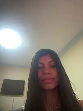 bruna carvalhohott online show from 05.18.26
