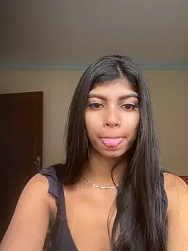 bruna carvalhohott online show from 05.29.26