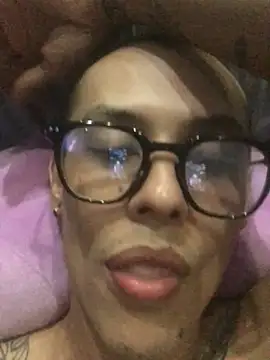 maxwell crazy1 online show from 07.16.26
