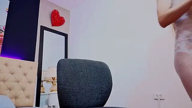 AlissonRose3 online show from 05.30.26