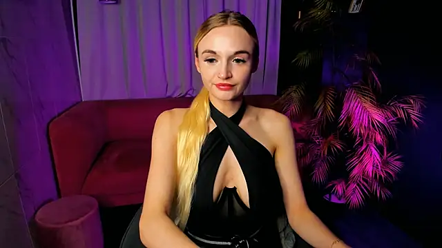 Mila  Lux online show from 07.02.26