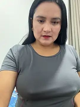 rousee69  online show from 05.27.26