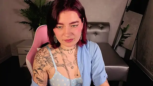 Nikki Gringer online show from 05.27.26