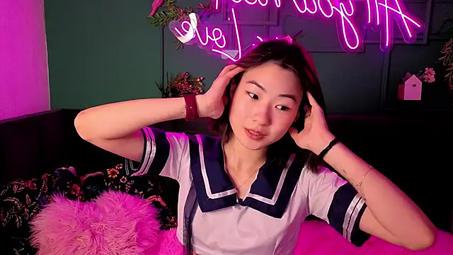 Runi Asian online show from 06.14.26