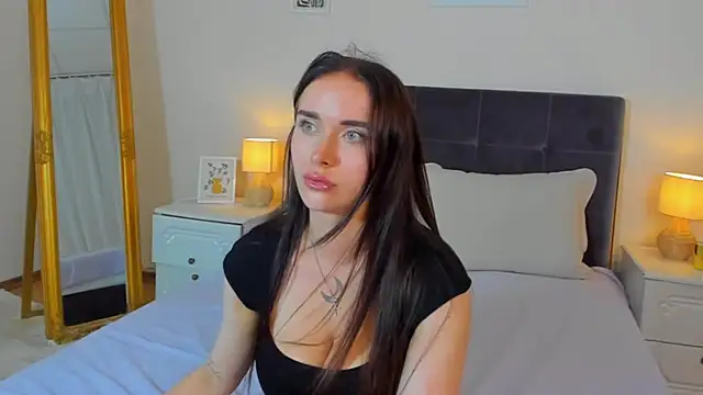 KellyWhites online show from 07.02.26