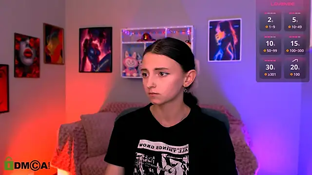 caroline honeyy online show from 06.13.26