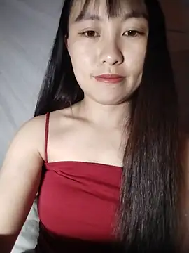Snapshot of Cherry-squirtt chatting on 06.24.26 Cherry-squirtt online show from 06.24.26