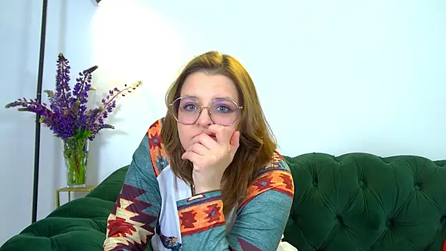 AlexaAvery online show from 05.30.26