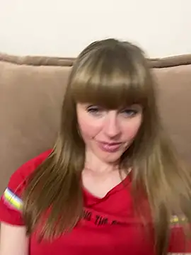 Snapshot of Kamilochka29511 chatting on 06.24.26 Kamilochka29511 online show from 06.24.26