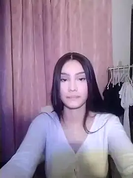 Snapshot of _BellaCute_ chatting on 07.16.26 BellaCute online show from 07.16.26