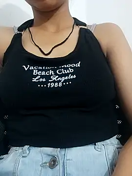 Snapshot of sexy_rubina89 chatting on 07.08.26 sexy rubina89 online show from 07.08.26