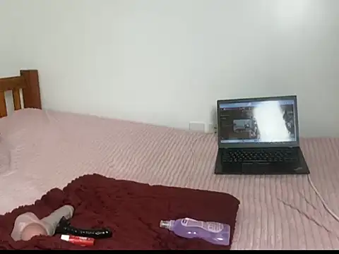 ladymystiquee1 online show from 07.04.26