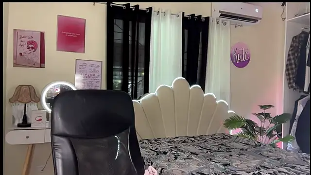RingMyBelle online show from 07.06.26