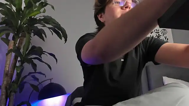 LucasMoraless online show from 05.25.26