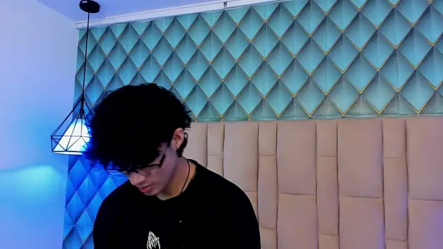 Sofia-Ethan online show from 06.13.26